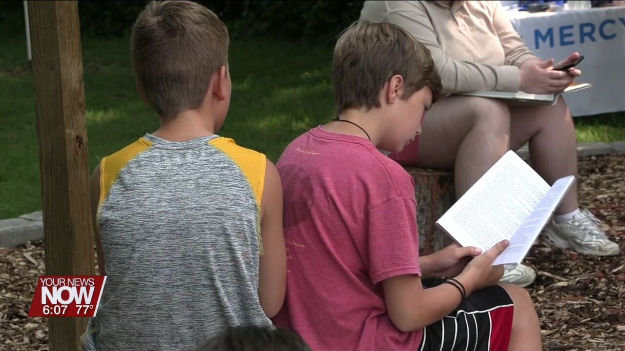 New Reading Library gives people an outdoor space to enjoy a good book